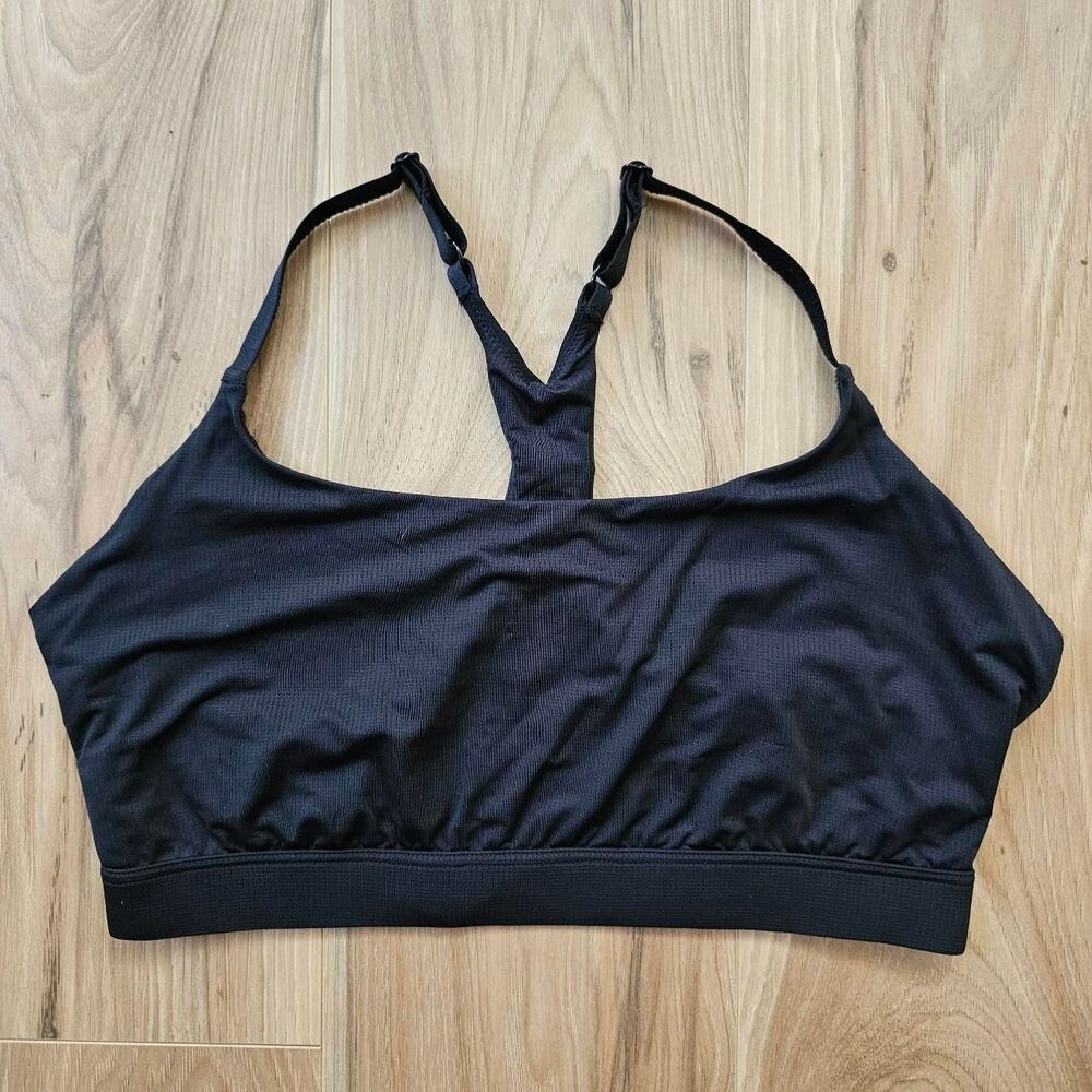 MeUndies black breathe racerback bralette with adjustable straps. Size XL